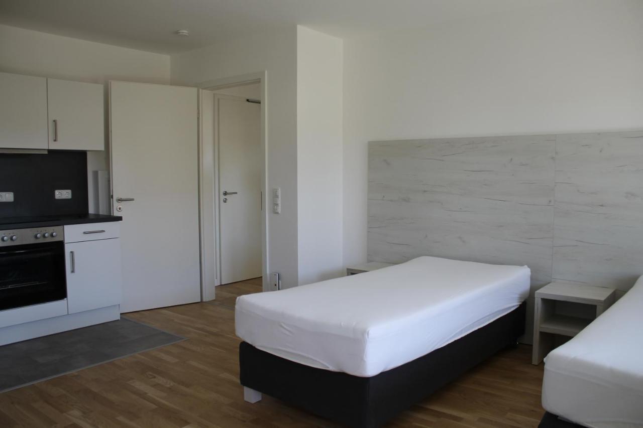 2 Zimmer Apartment Mit Bis Zu 4 Einzelbetten In Der Land Of Living Kelheim Luaran gambar